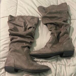 Catherines Knee high Slouchy Boots - Gray